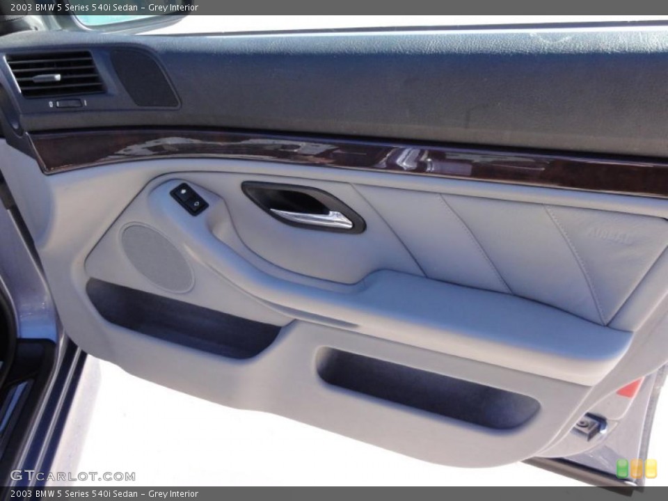Grey Interior Door Panel for the 2003 BMW 5 Series 540i Sedan #46351013