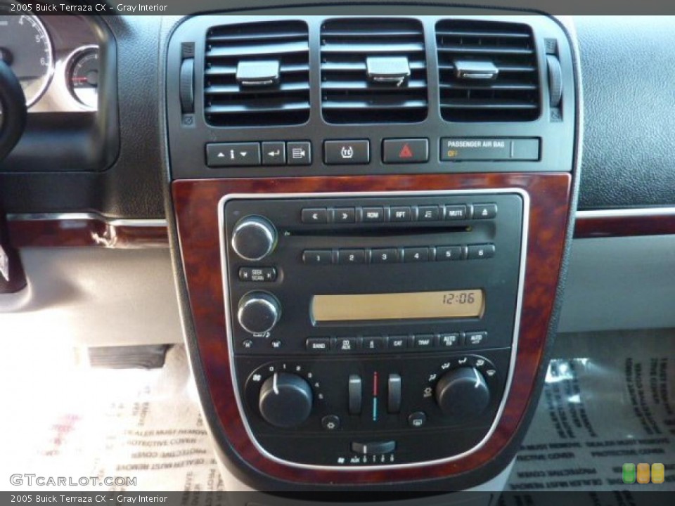 Gray Interior Controls for the 2005 Buick Terraza CX #46356587