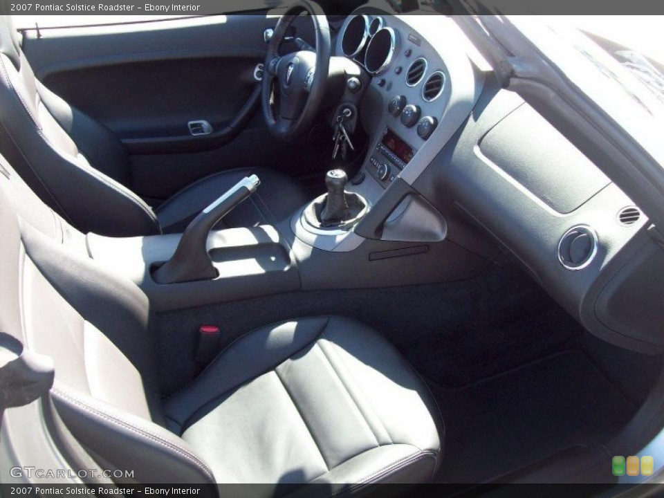 Ebony Interior Photo for the 2007 Pontiac Solstice Roadster #46361291
