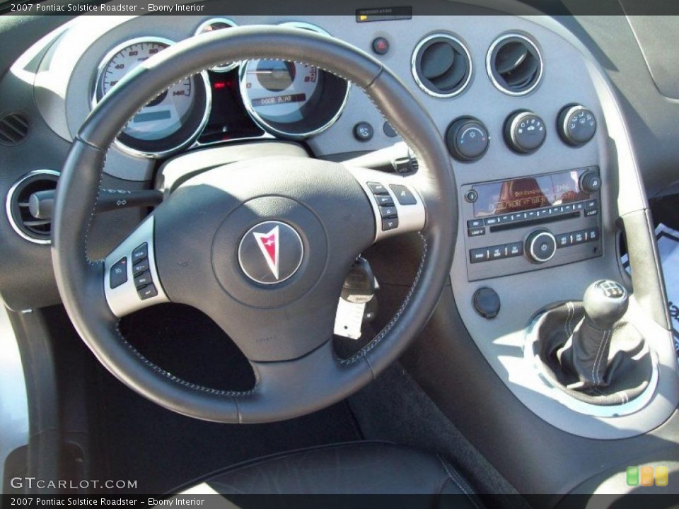 Ebony Interior Dashboard for the 2007 Pontiac Solstice Roadster #46361327