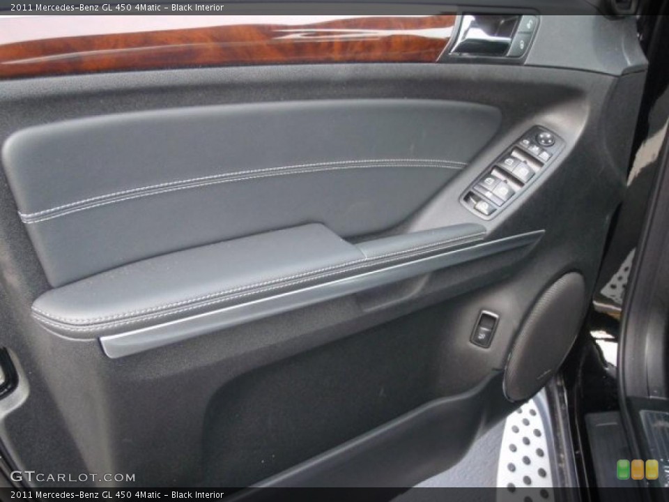 Black Interior Door Panel for the 2011 Mercedes-Benz GL 450 4Matic #46361987