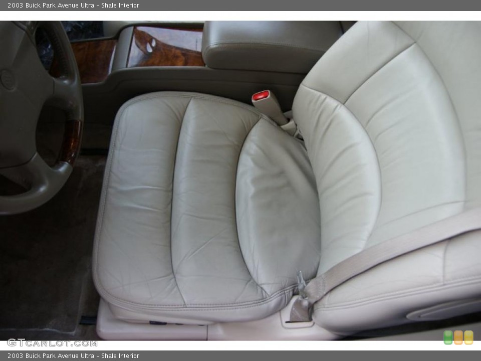 Shale Interior Photo for the 2003 Buick Park Avenue Ultra #46362152