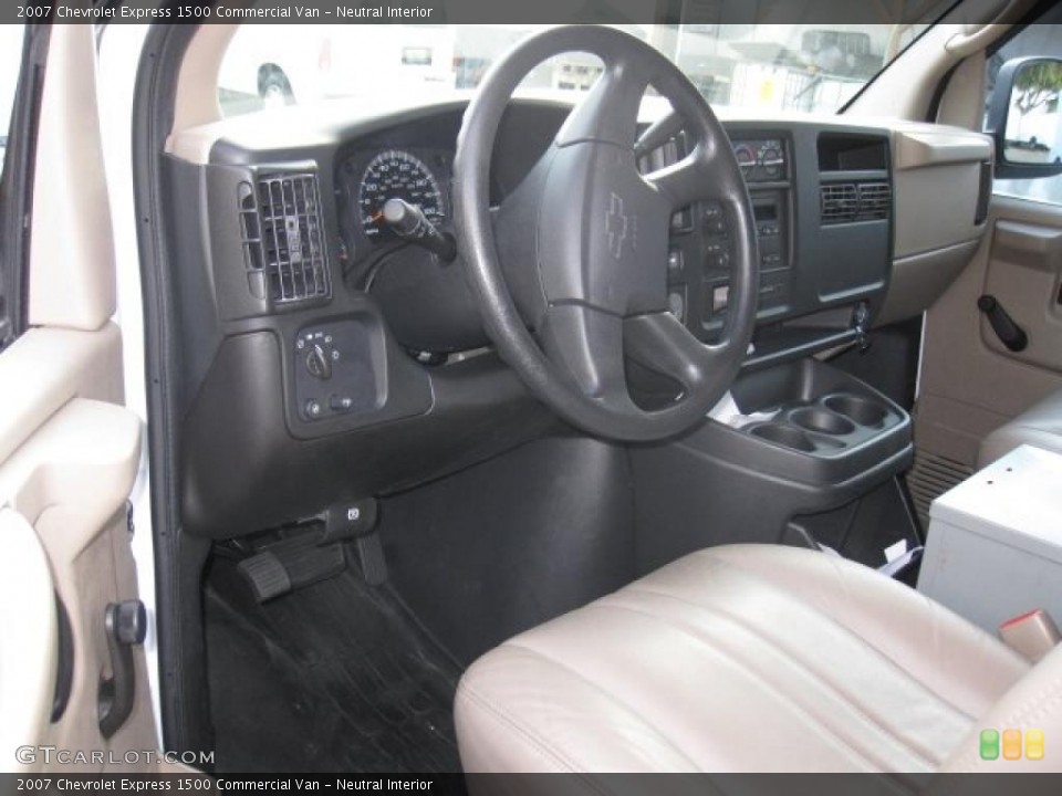 Neutral Interior Prime Interior for the 2007 Chevrolet Express 1500 Commercial Van #46363589