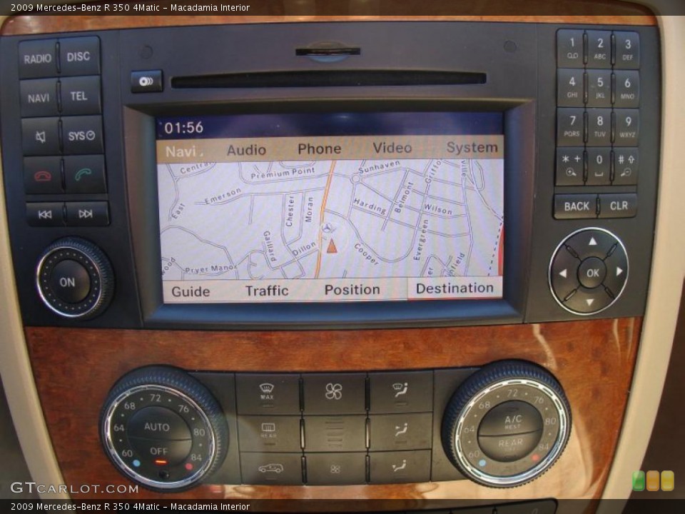 Macadamia Interior Navigation for the 2009 Mercedes-Benz R 350 4Matic #46365476