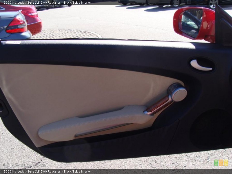 Black/Beige Interior Door Panel for the 2009 Mercedes-Benz SLK 300 Roadster #46365896