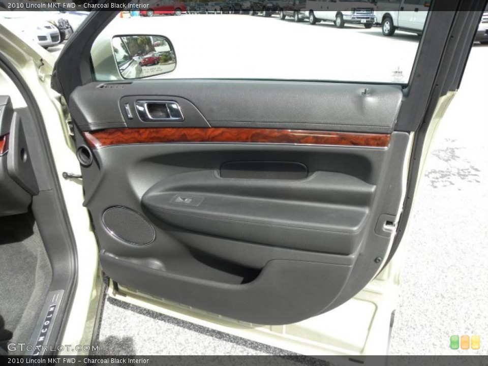 Charcoal Black Interior Door Panel for the 2010 Lincoln MKT FWD #46367445