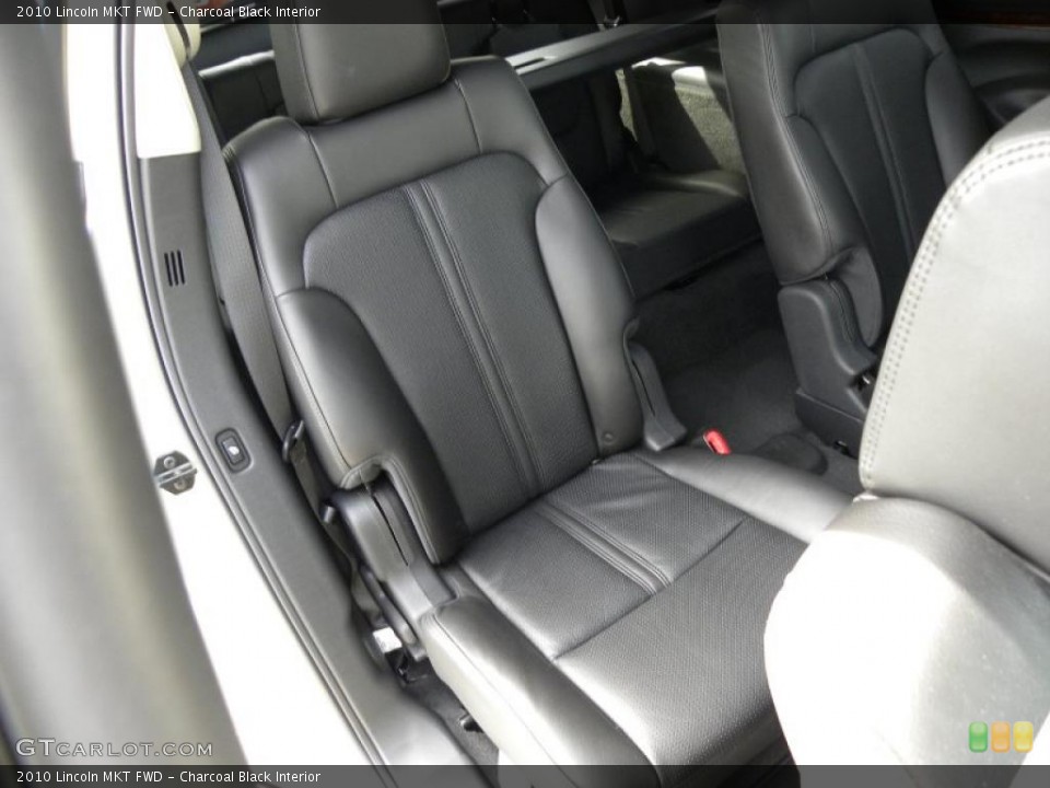 Charcoal Black Interior Photo for the 2010 Lincoln MKT FWD #46367454