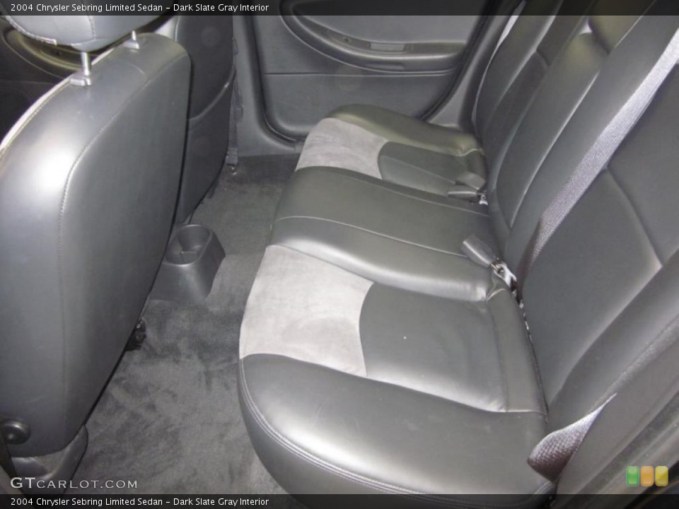 Dark Slate Gray Interior Photo for the 2004 Chrysler Sebring Limited Sedan #46370409
