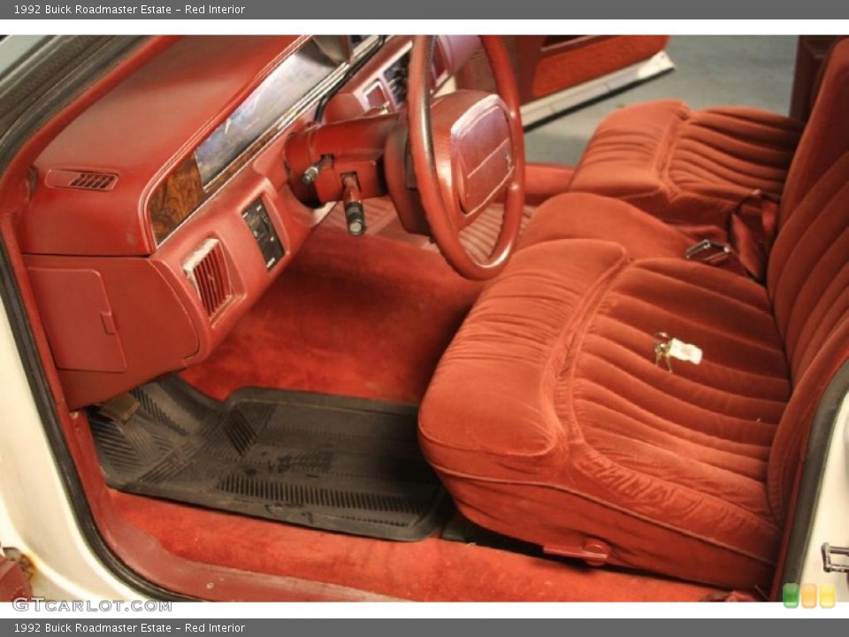 Red Interior Photo for the 1992 Buick Roadmaster Estate #46374252