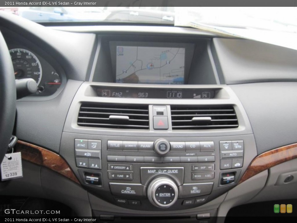 Gray Interior Navigation for the 2011 Honda Accord EX-L V6 Sedan #46389625