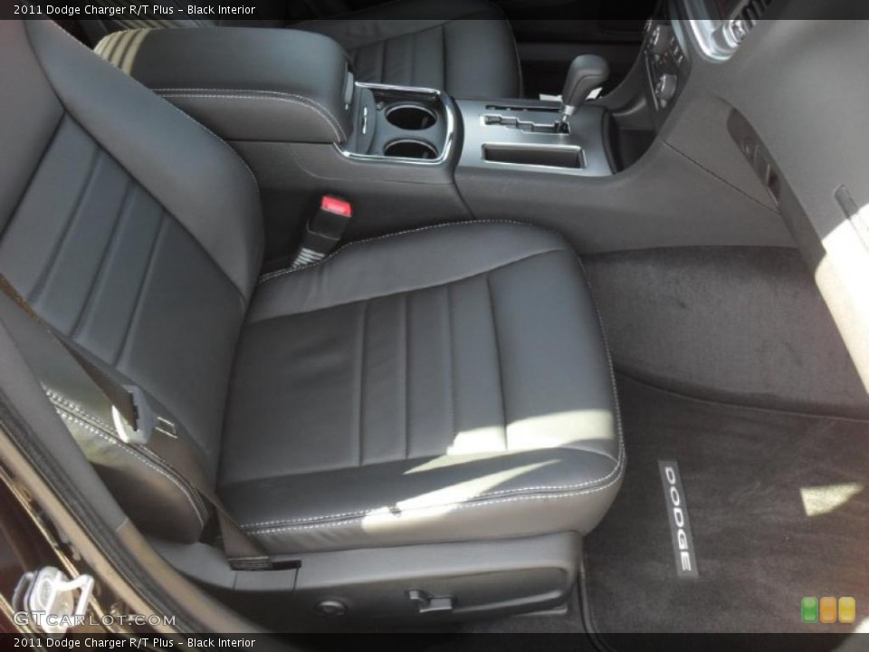 Black Interior Photo for the 2011 Dodge Charger R/T Plus #46393594