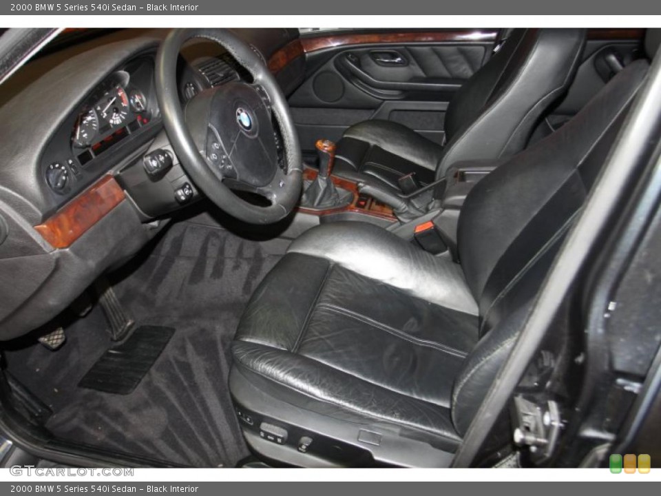 Black Interior Photo for the 2000 BMW 5 Series 540i Sedan #46394167