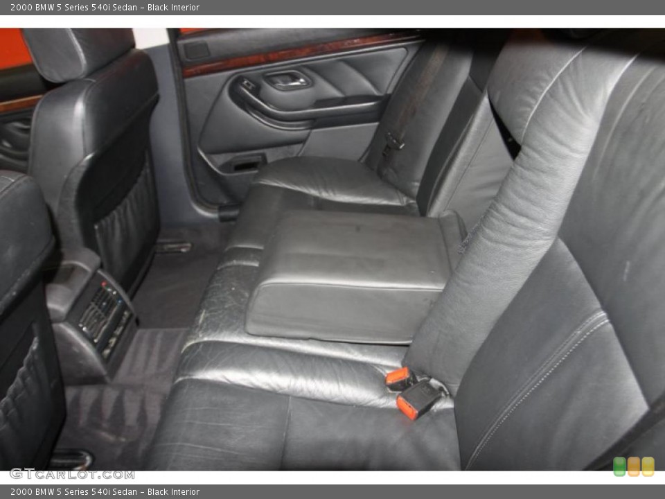 Black Interior Photo for the 2000 BMW 5 Series 540i Sedan #46394227