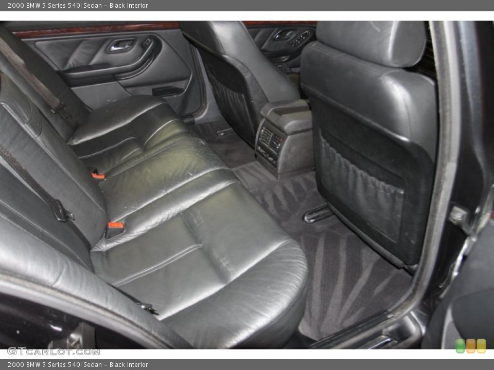 Black Interior Photo for the 2000 BMW 5 Series 540i Sedan #46394239