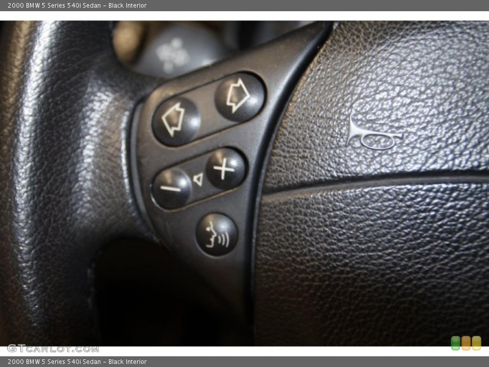 Black Interior Controls for the 2000 BMW 5 Series 540i Sedan #46394269