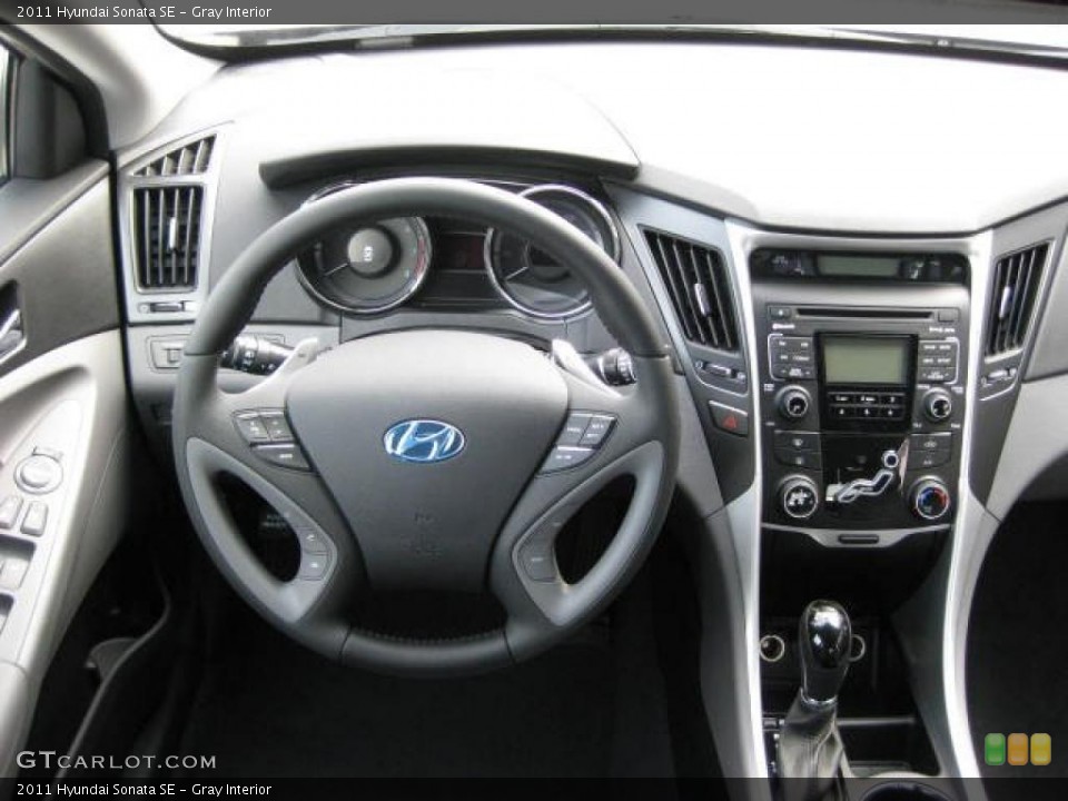 Gray Interior Dashboard for the 2011 Hyundai Sonata SE #46399995