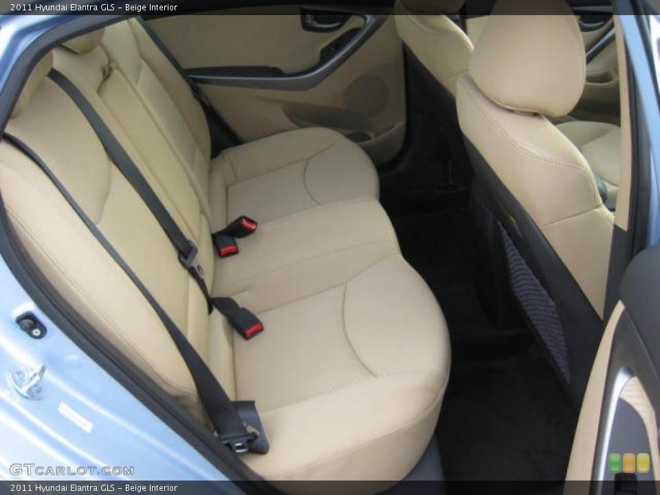 Beige Interior Photo for the 2011 Hyundai Elantra GLS #46401201