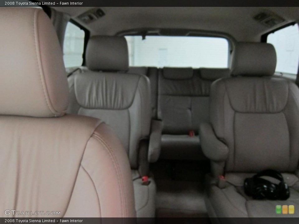 Fawn Interior Photo for the 2008 Toyota Sienna Limited #46402326