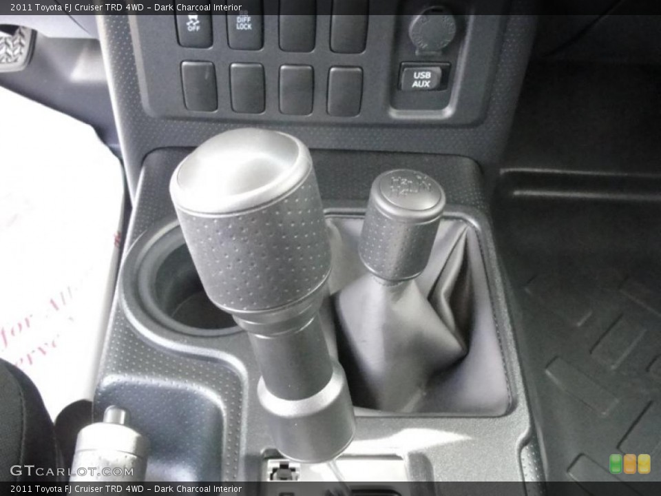 Dark Charcoal Interior Transmission for the 2011 Toyota FJ Cruiser TRD 4WD #46404789