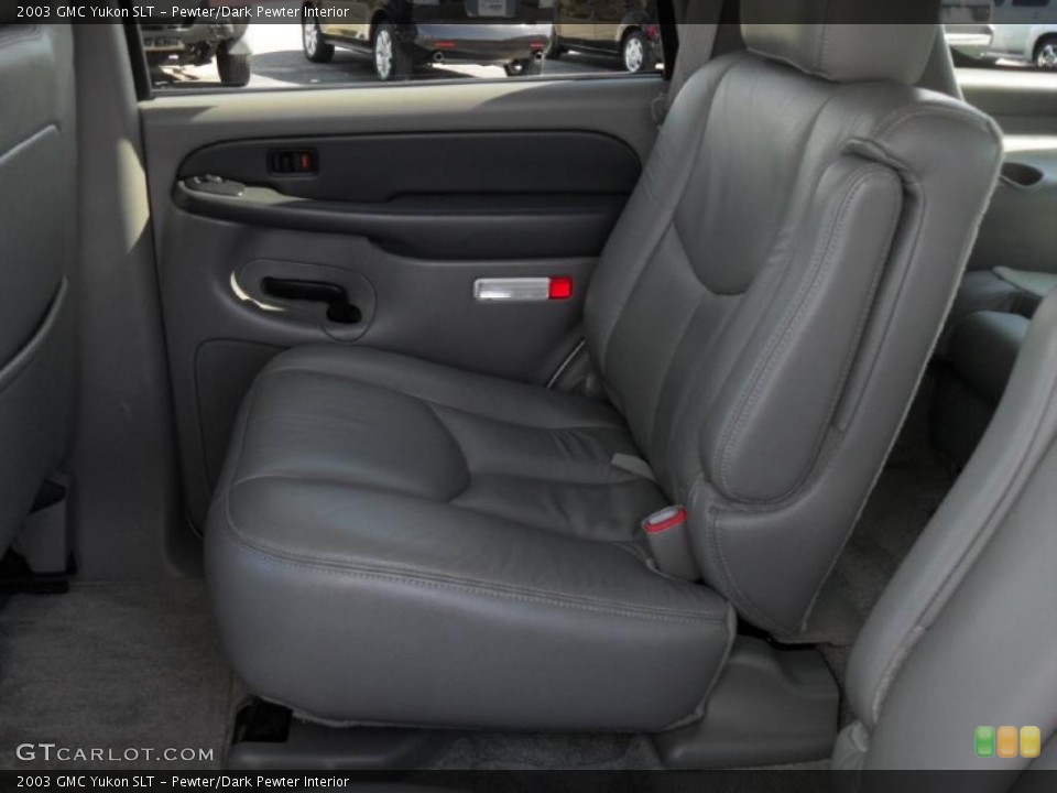 Pewter/Dark Pewter Interior Photo for the 2003 GMC Yukon SLT #46406769