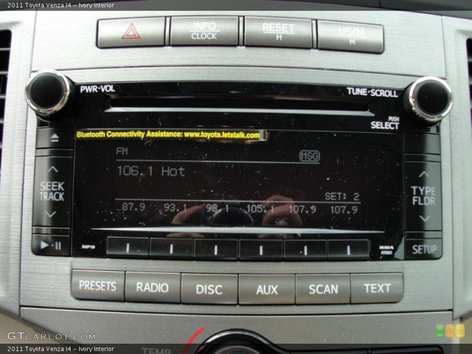 Ivory Interior Controls for the 2011 Toyota Venza I4 #46410816