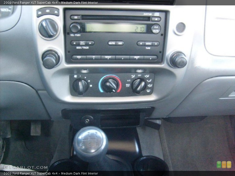 Medium Dark Flint Interior Controls for the 2009 Ford Ranger XLT SuperCab 4x4 #46411128
