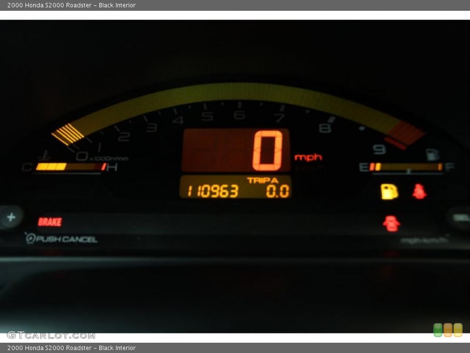 Black Interior Gauges for the 2000 Honda S2000 Roadster #46411497