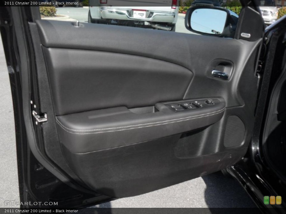 Black Interior Door Panel for the 2011 Chrysler 200 Limited #46413126