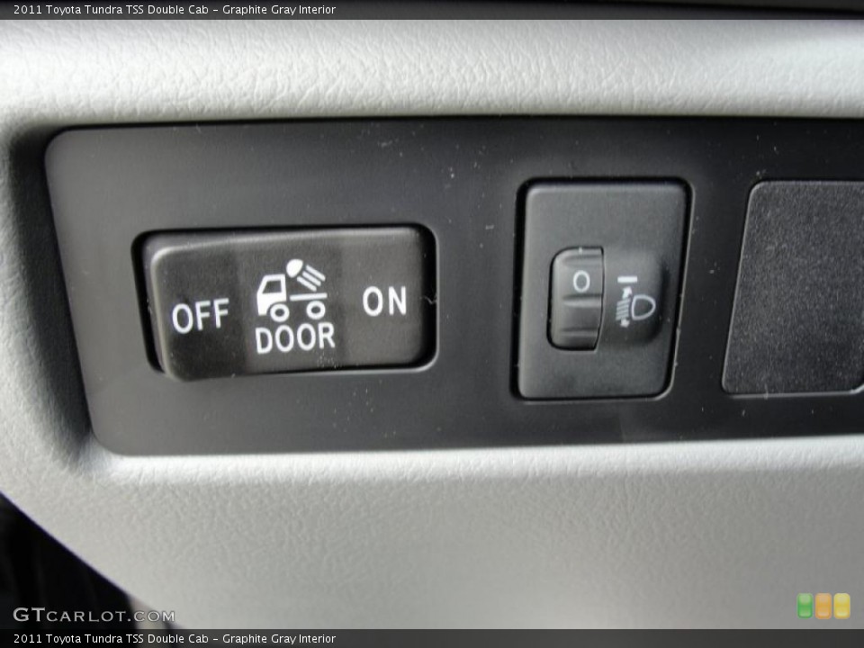 Graphite Gray Interior Controls for the 2011 Toyota Tundra TSS Double Cab #46419822