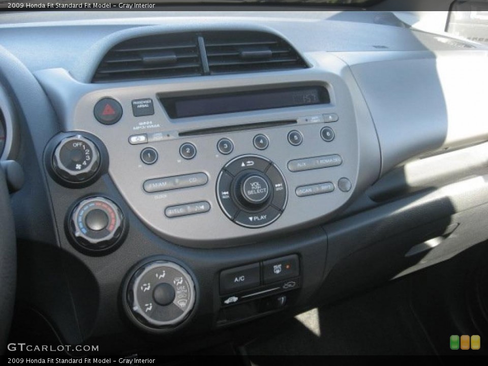 Gray Interior Controls for the 2009 Honda Fit  #46420263