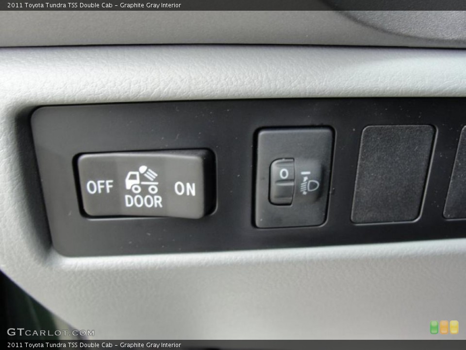 Graphite Gray Interior Controls for the 2011 Toyota Tundra TSS Double Cab #46422978