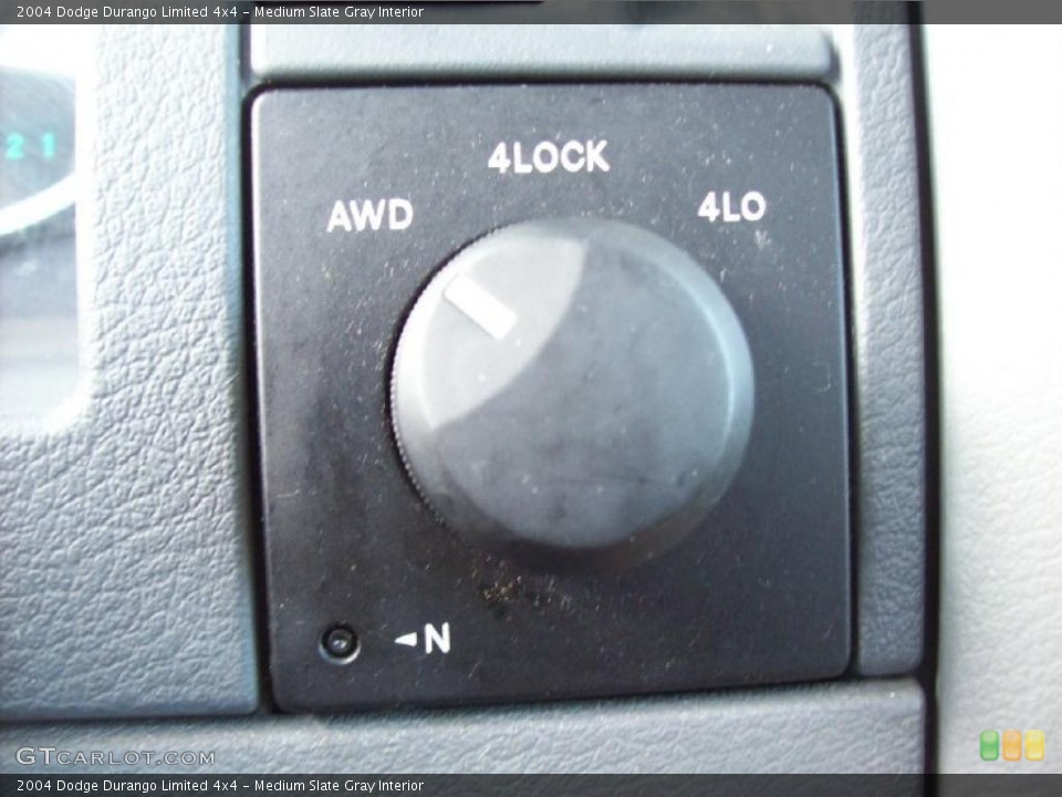 Medium Slate Gray Interior Controls for the 2004 Dodge Durango Limited 4x4 #46424796
