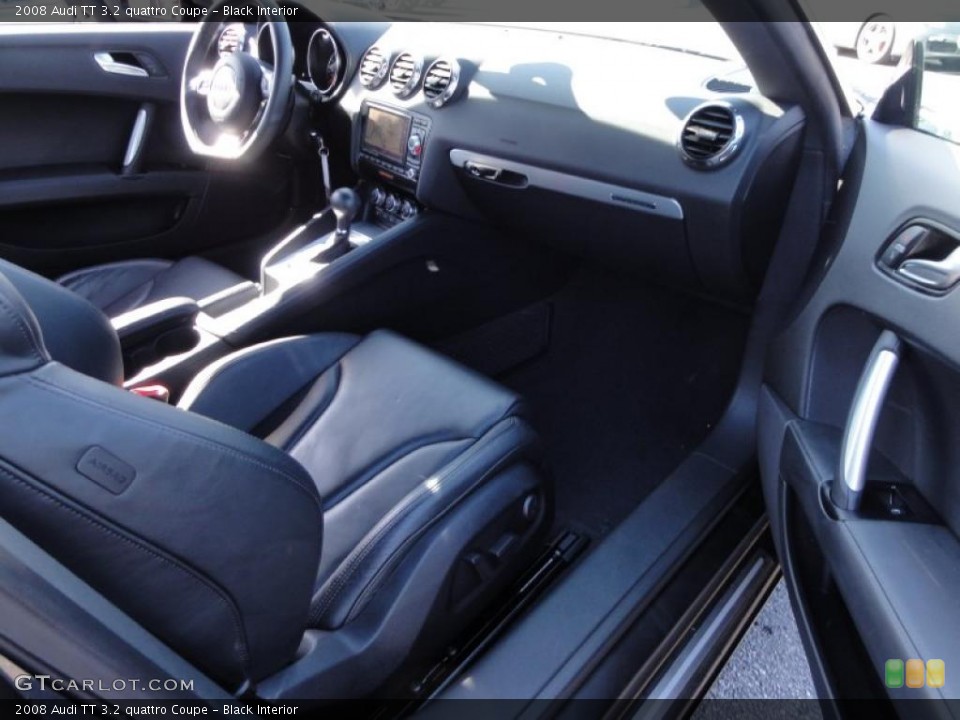Black Interior Photo for the 2008 Audi TT 3.2 quattro Coupe #46428216