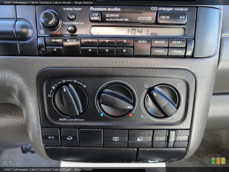 Beige Interior Controls for the 1996 Volkswagen Cabrio  #46429524