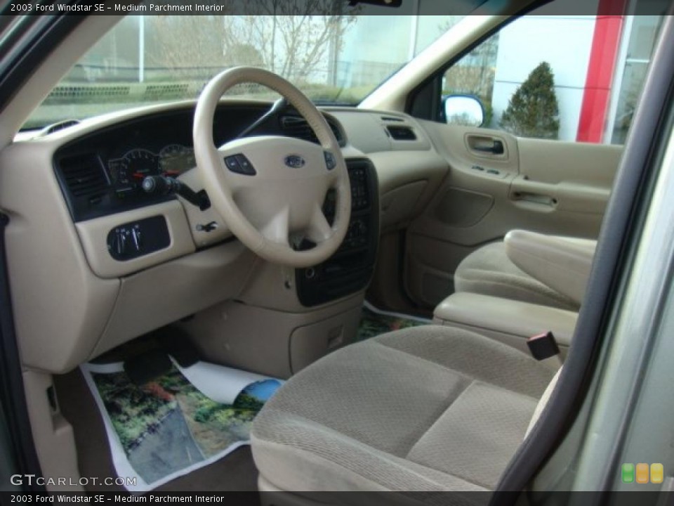 Medium Parchment Interior Photo for the 2003 Ford Windstar SE #46432380