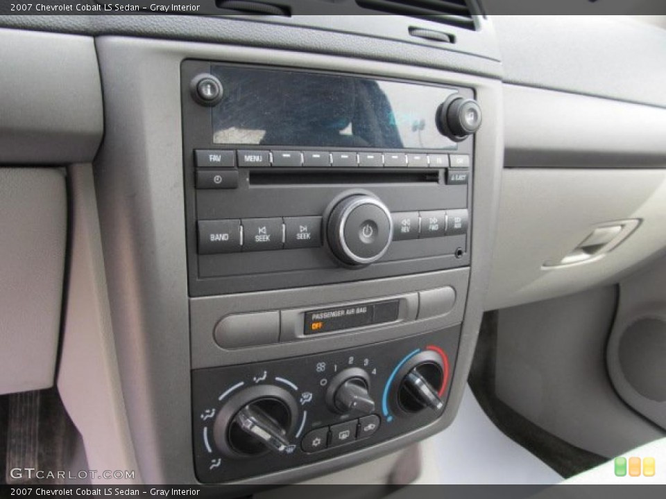 Gray Interior Controls for the 2007 Chevrolet Cobalt LS Sedan #46432632