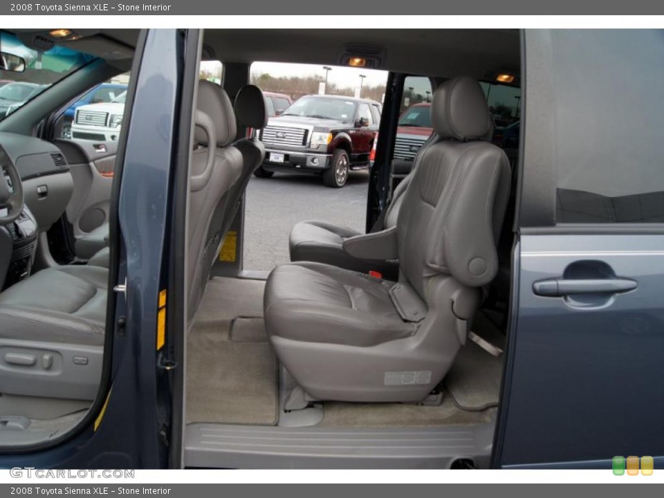 Stone Interior Photo for the 2008 Toyota Sienna XLE #46433964