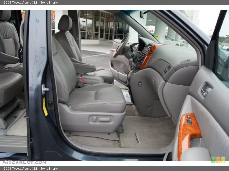 Stone Interior Photo for the 2008 Toyota Sienna XLE #46434012