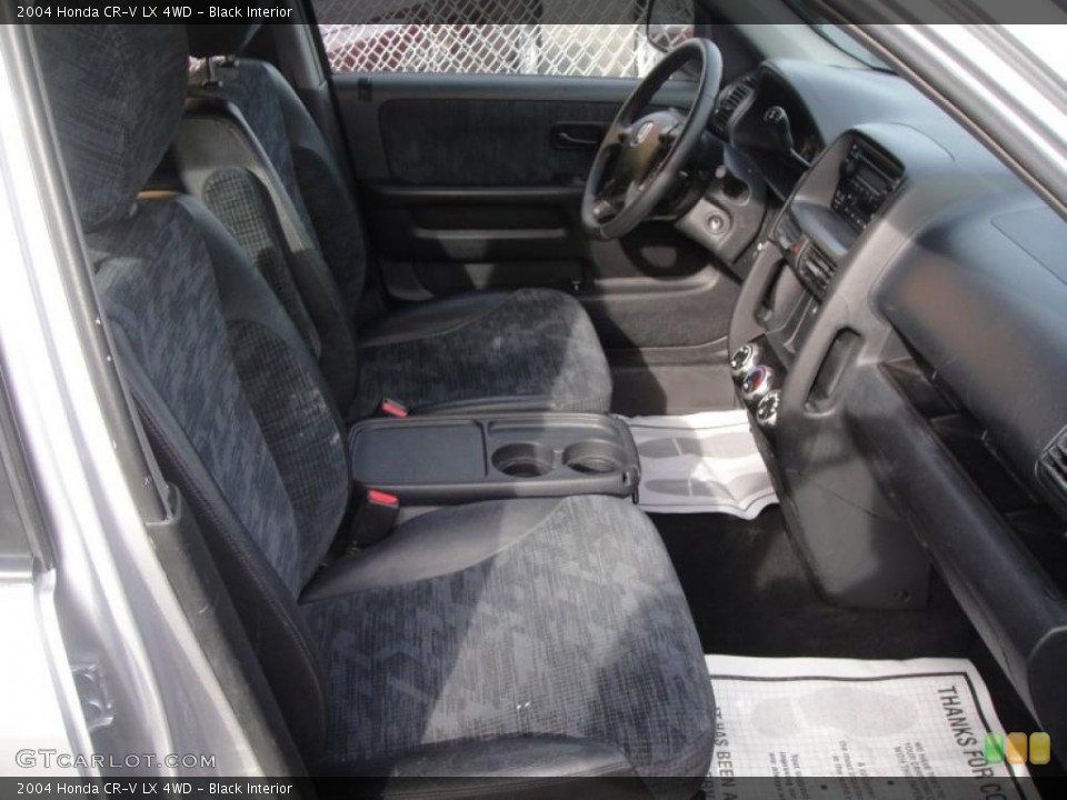 Black Interior Photo for the 2004 Honda CR-V LX 4WD #46434825