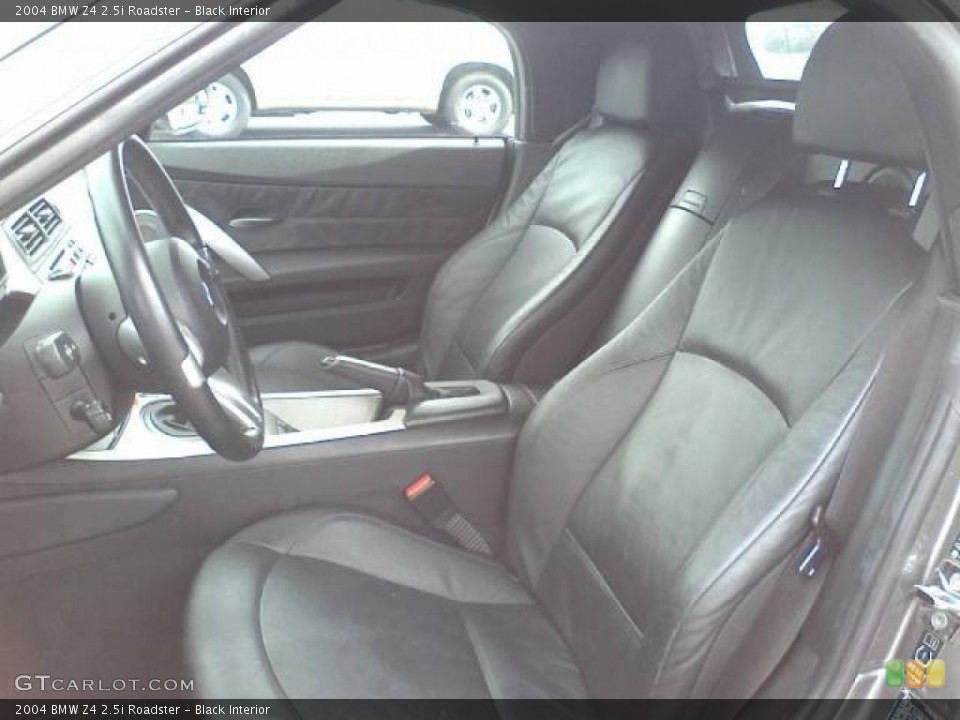 Black Interior Photo for the 2004 BMW Z4 2.5i Roadster #46440078