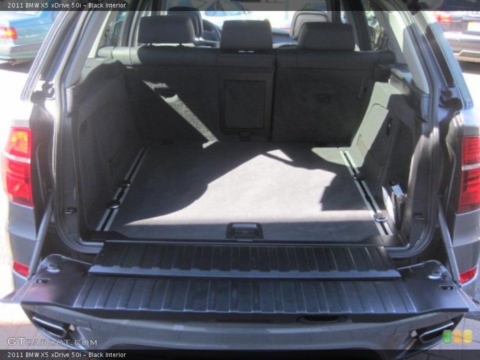 Black Interior Trunk for the 2011 BMW X5 xDrive 50i #46444371