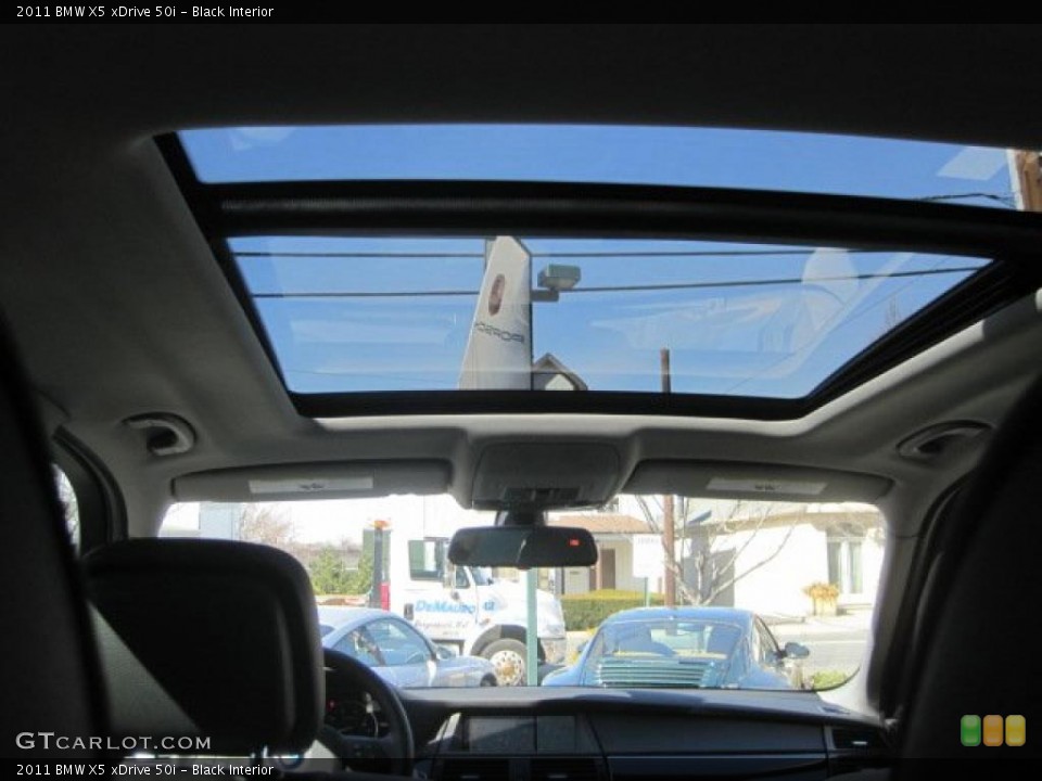 Black Interior Sunroof for the 2011 BMW X5 xDrive 50i #46444599