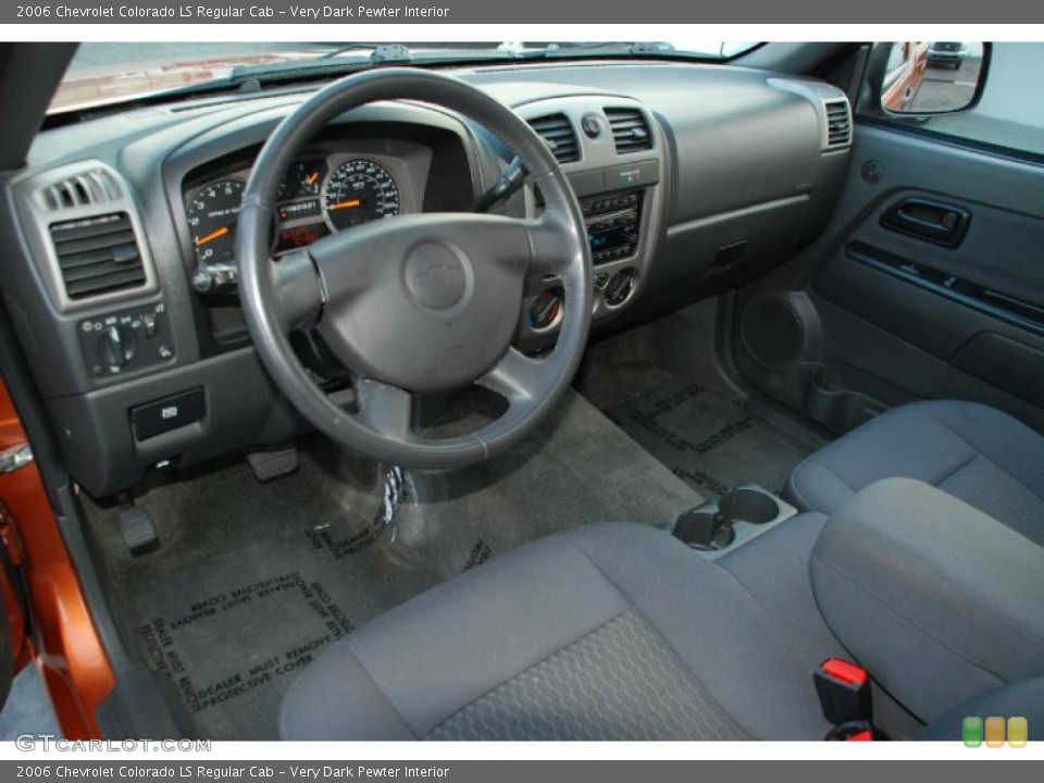 Very Dark Pewter Interior Photo for the 2006 Chevrolet Colorado LS Regular Cab #46451934