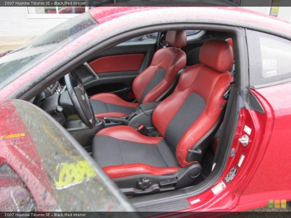 Black/Red Interior Photo for the 2007 Hyundai Tiburon SE #46456503