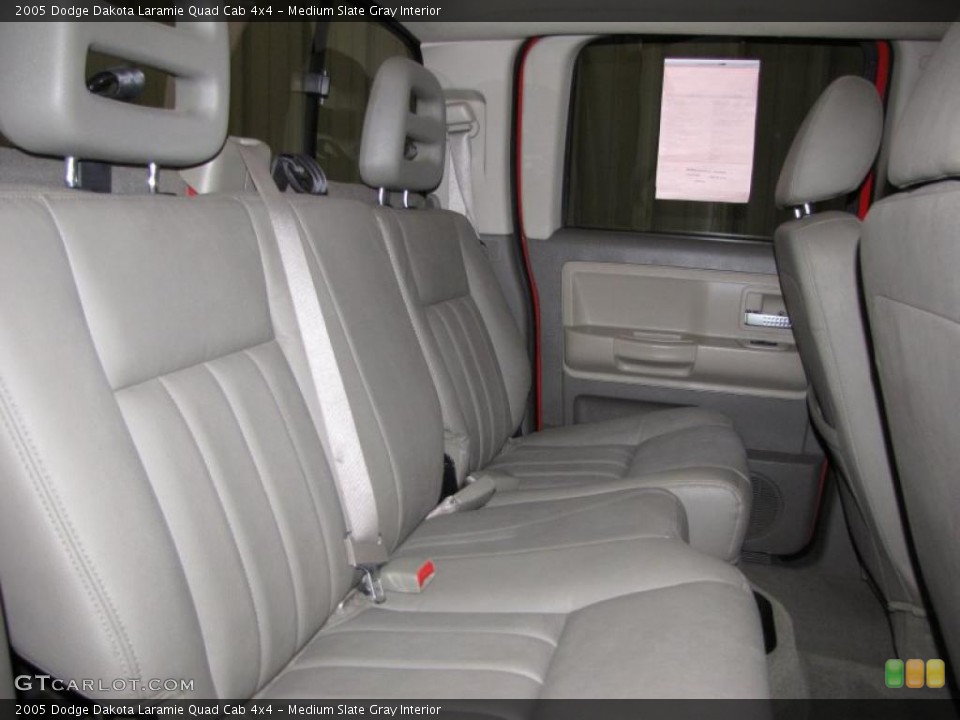 Medium Slate Gray Interior Photo for the 2005 Dodge Dakota Laramie Quad Cab 4x4 #46460889