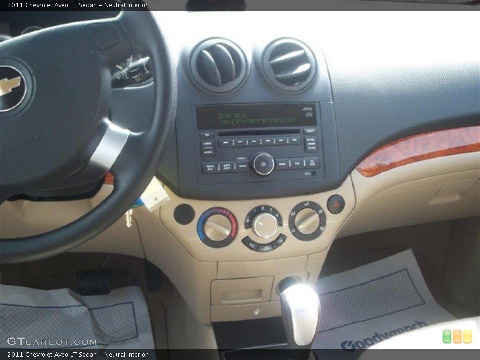 Neutral Interior Controls for the 2011 Chevrolet Aveo LT Sedan #46464891