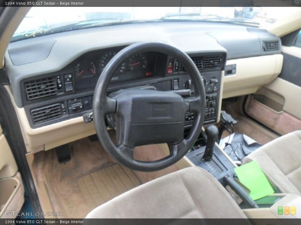 Beige Interior Photo for the 1994 Volvo 850 GLT Sedan #46466625