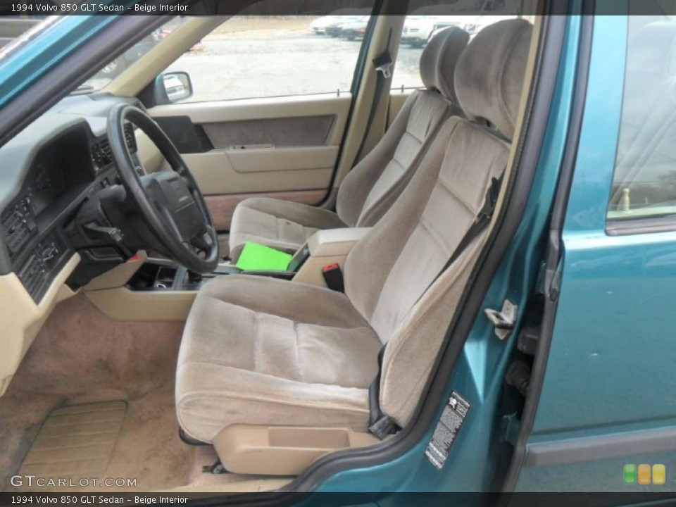 Beige Interior Photo for the 1994 Volvo 850 GLT Sedan #46466640