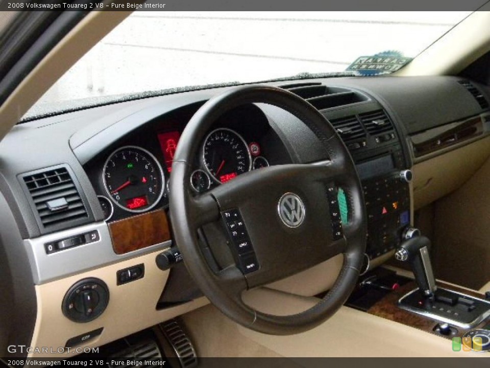 Pure Beige Interior Photo for the 2008 Volkswagen Touareg 2 V8 #46466691