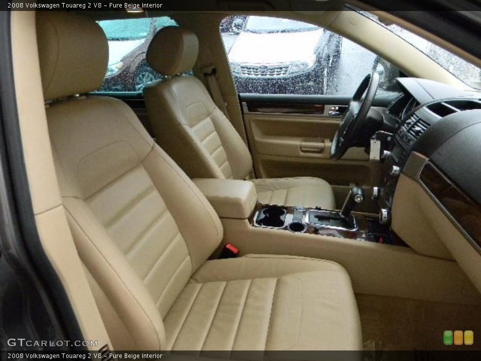 Pure Beige Interior Photo for the 2008 Volkswagen Touareg 2 V8 #46466739